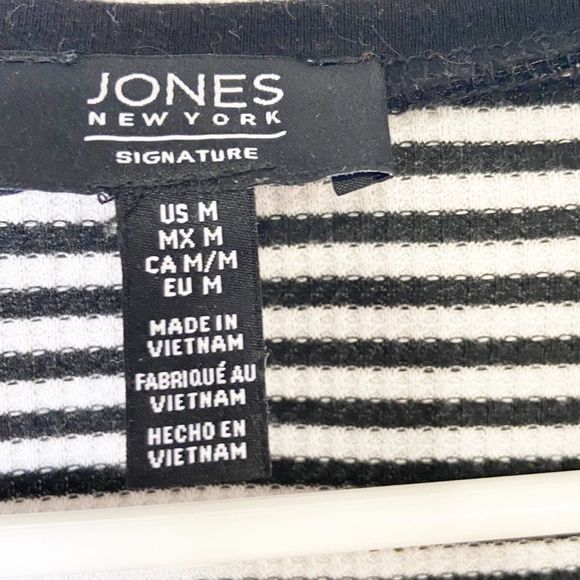 Jones New York Black and White Sleeveless Top - Picture 3 of 10